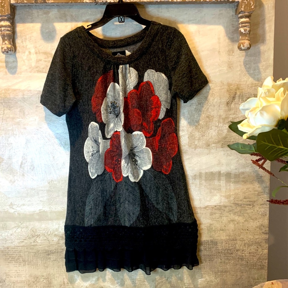 Gray and floral sweater dress. With crochet trim.